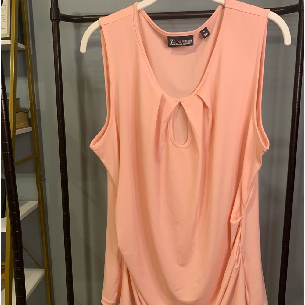 XL NY&C 7th Avenue Pink/Light coral shirt.